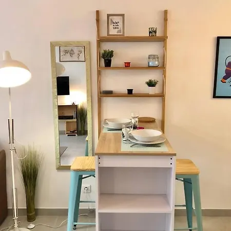 Studio Serenite-la Roquette-rue Tres Calme
