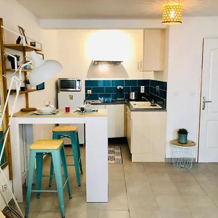 Studio Serenite-la Roquette-rue Tres Calme Apartment *